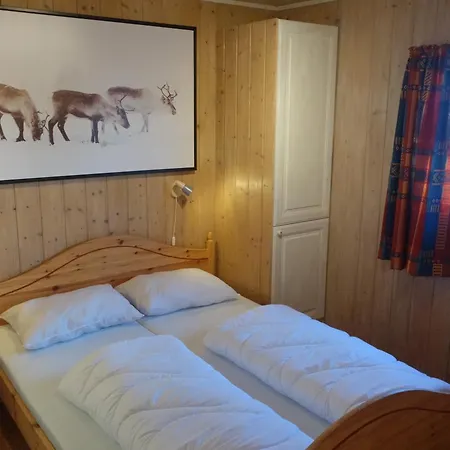 Semesterbostad Familievennlig Rett Ved Sentrum *