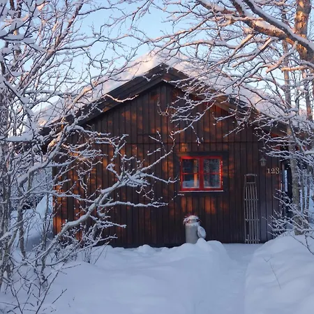 Semesterbostad Familievennlig Rett Ved Sentrum *